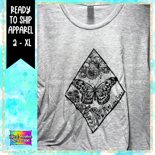 LIVE FREE - Butterfly | XL T-SHIRT | Ready to Shop Apparel